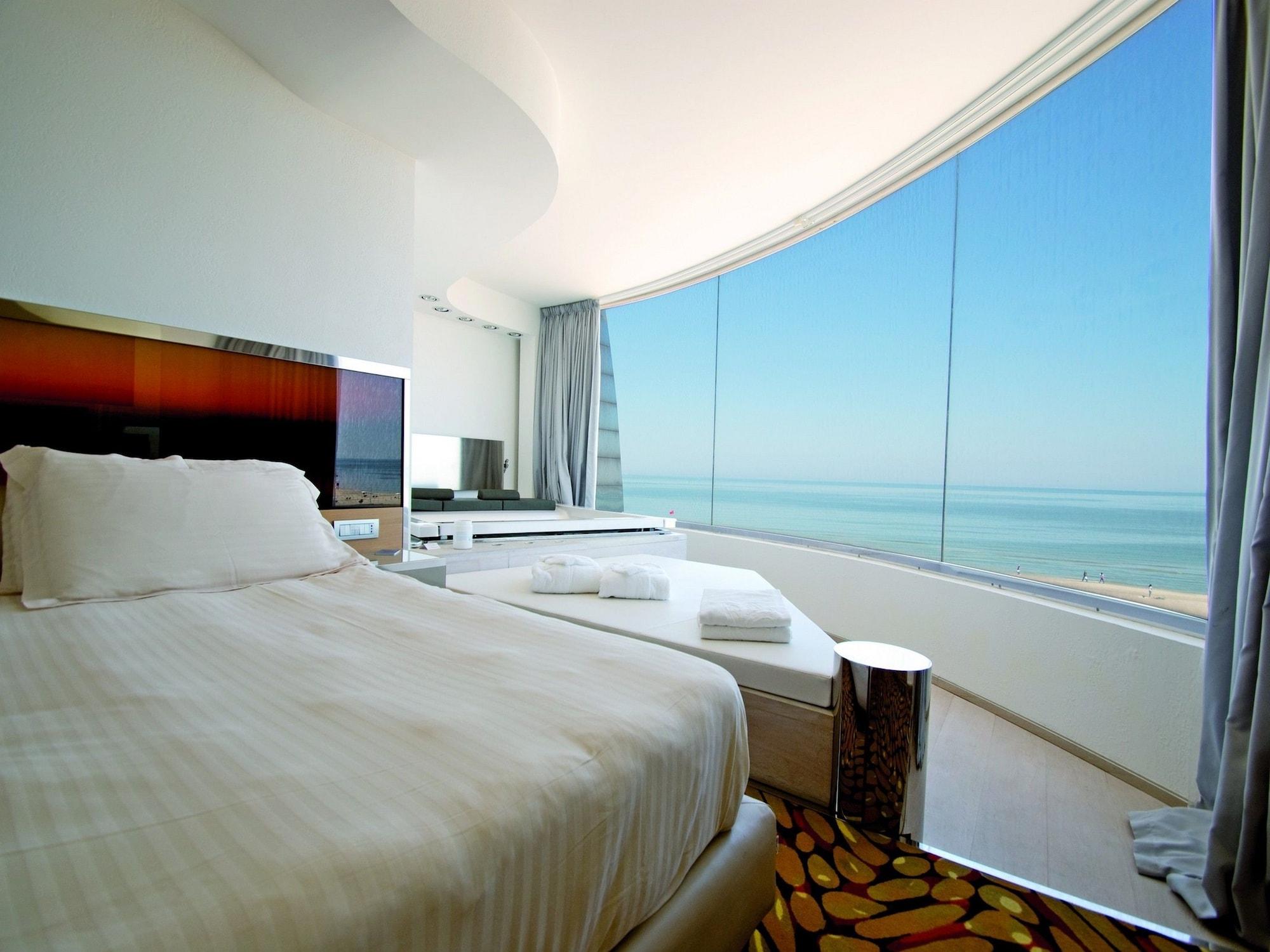 Waldorf- Premier Hotel 5*