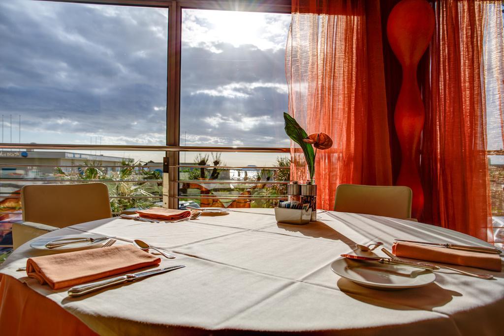 Waldorf- Premier Hotel 5*