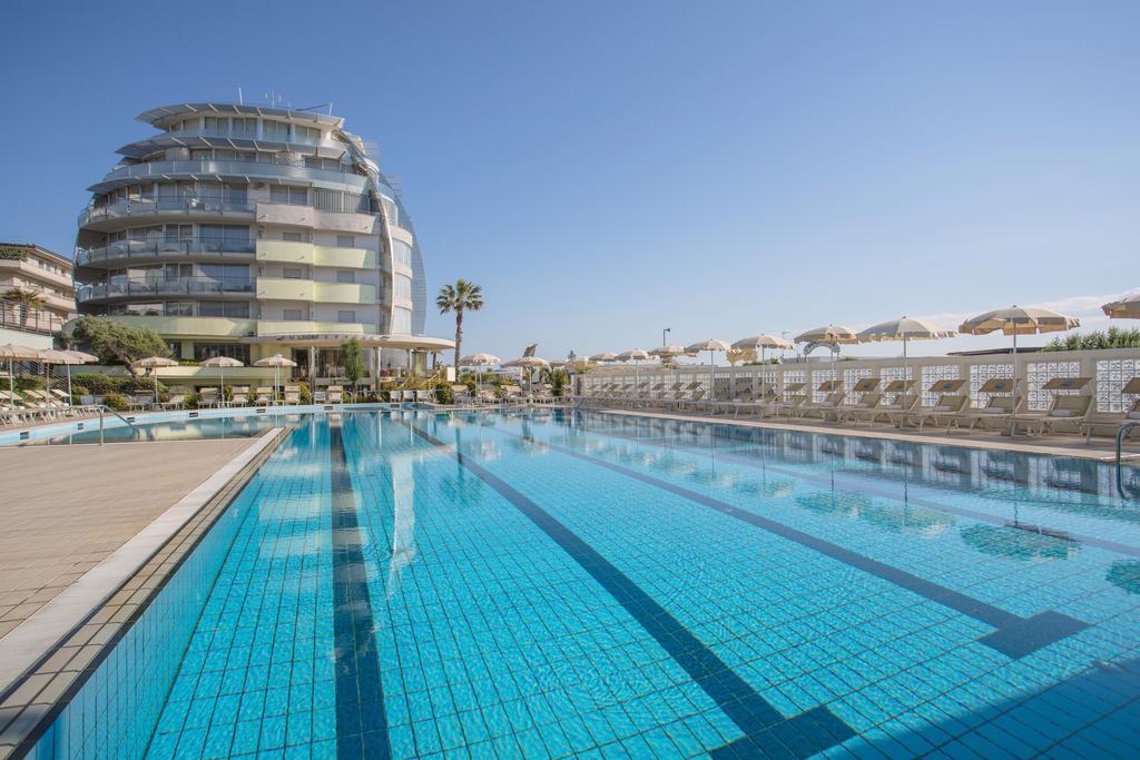 Hotel Waldorf- Premier