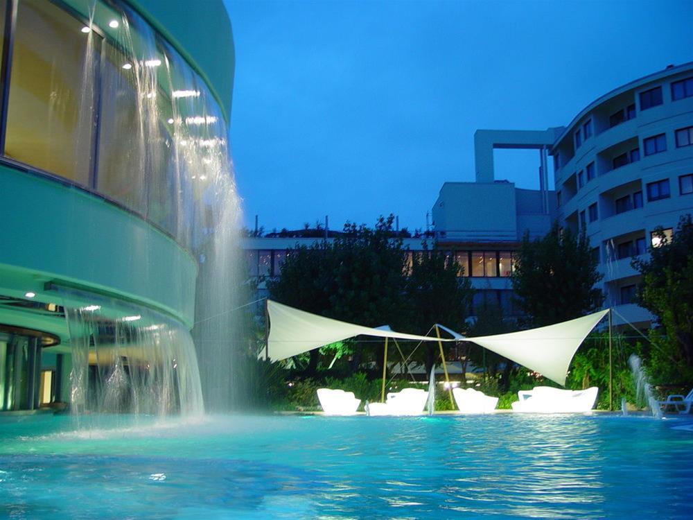 Waldorf- Premier Hotel 5*