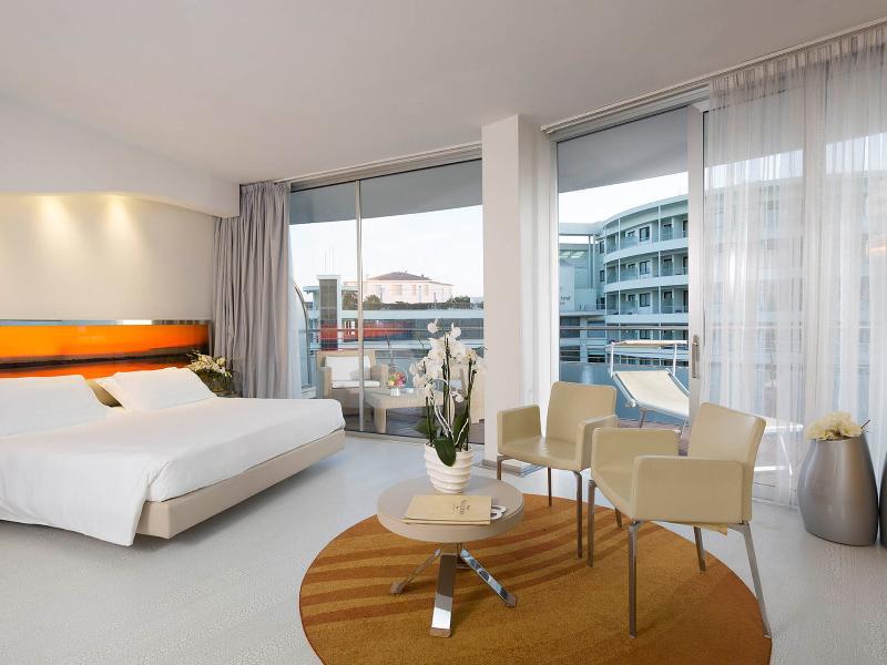 Hotel Waldorf- Premier 5*